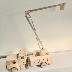 Bucket Truck - view 1