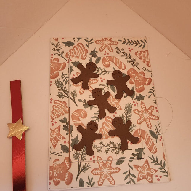 Slide & Pop Card/Gingerbread Men