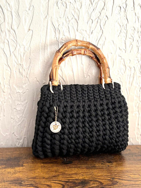 Crochet Bubble Purse w/Bamboo Handles