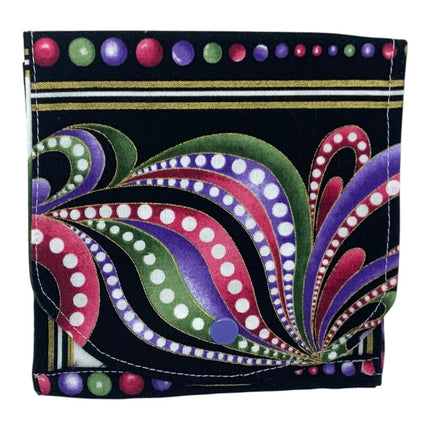med cute purse, dots design