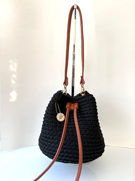 Crochet Round Drawstring Shoulder Purse - Black