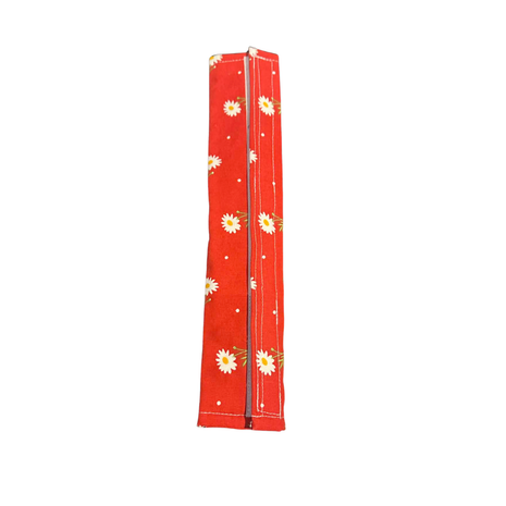 Kitchen App. Covers Red w/white daisies 12"