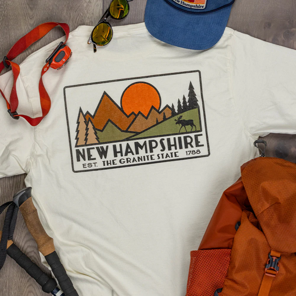 Moose Mountains T-shirt - Ivory