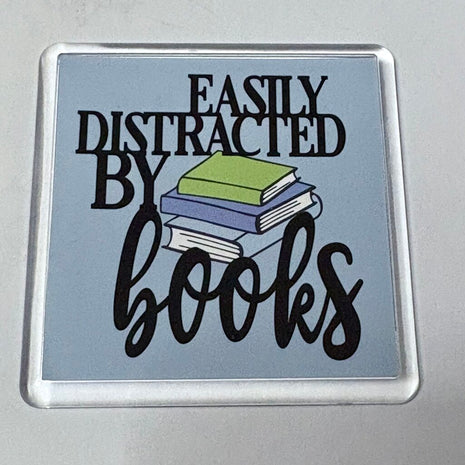 DISTRACTED MAGNET