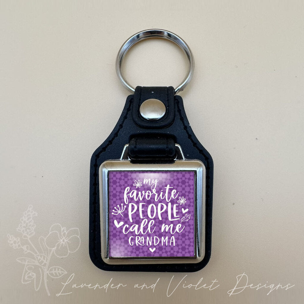 GRANDMA VINYL KEYCHAIN SQUARE