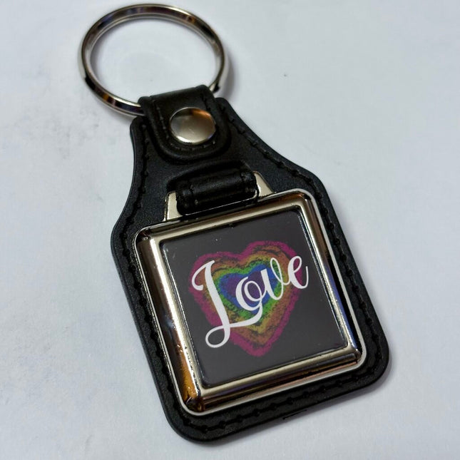 LOVE HEART VINYL KEYCHAIN SQUARE