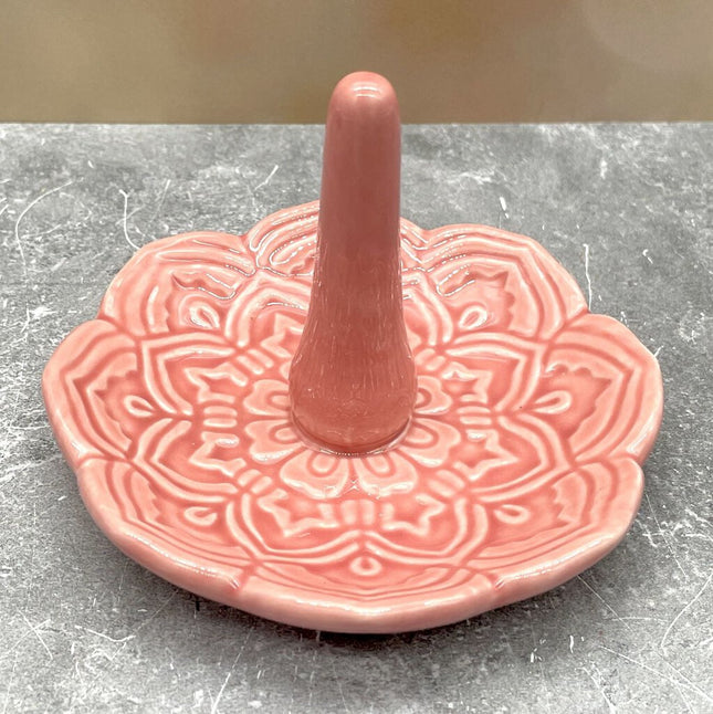 FLORAL RING HOLDER PINK