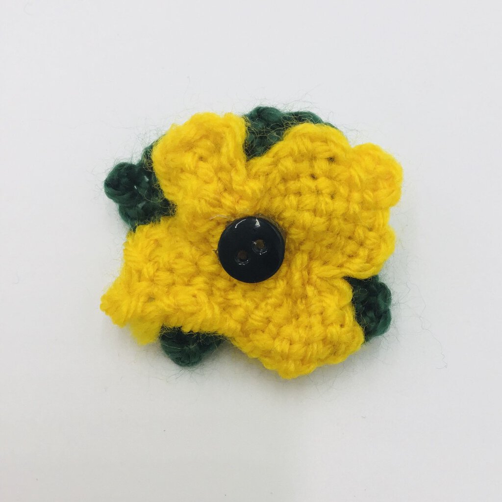 Small Bloomie Sunflower Pin