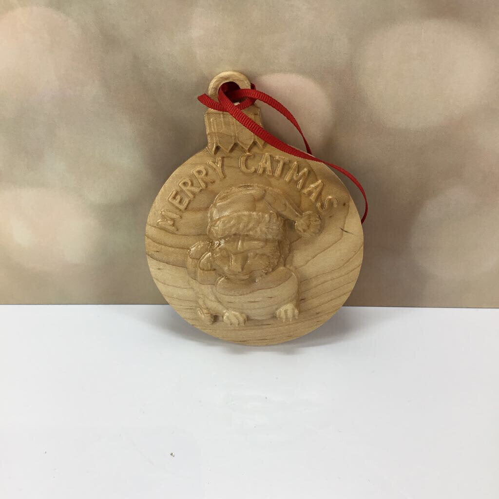 MERRY CATMAS HEART ORNAMENT