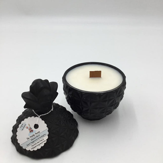 MATTE BLACK CANDLE THE BUBBLY BUNNY