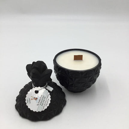 MATTE BLACK CANDLE THE BUBBLY BUNNY