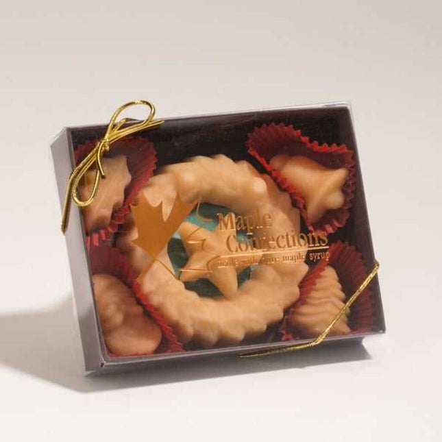 MAPLE CANDY WREATH