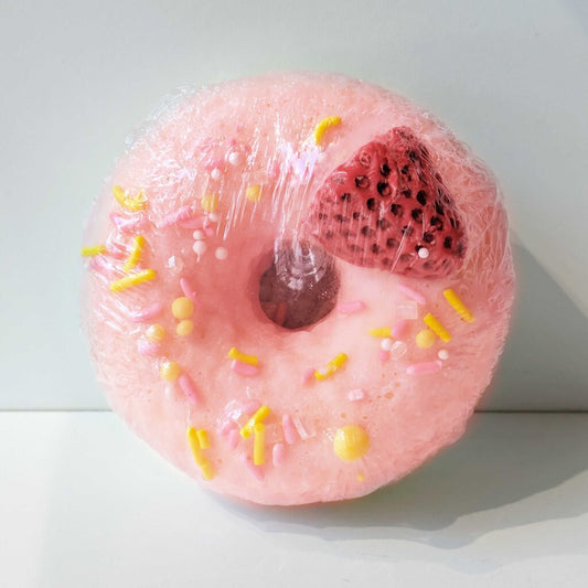 Strawberry Lemonade Donut Bath Bomb