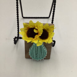String Art VASE MAGNET - view 1