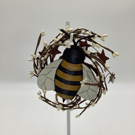 BEE SM BERRY WREATH