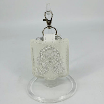 HAND SANITIZER WHITE ON WHITE