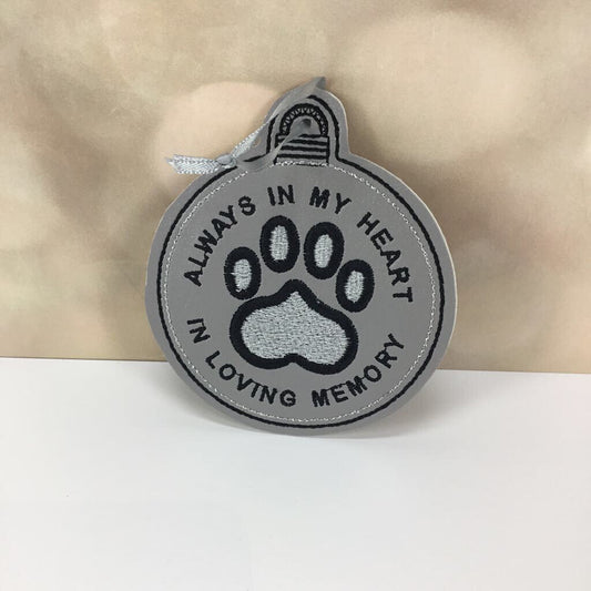 ORNAMENT VINYL PET MEMORY CIRCLE