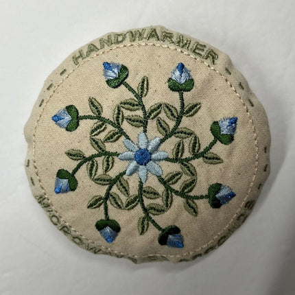 HANDWARMER BLUE FLORAL