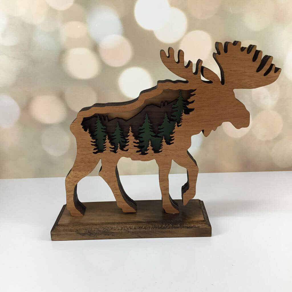 SMALL WOODEN MOOSE