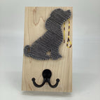 Comes in black or gray or brown