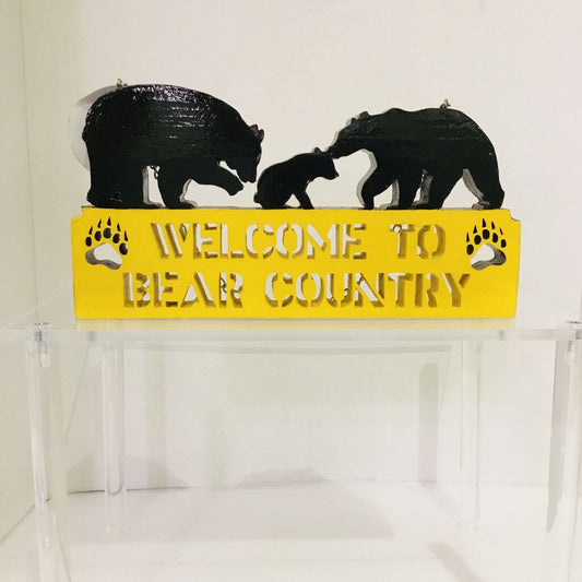 PLAQUE BEARS WELCOME SIGN