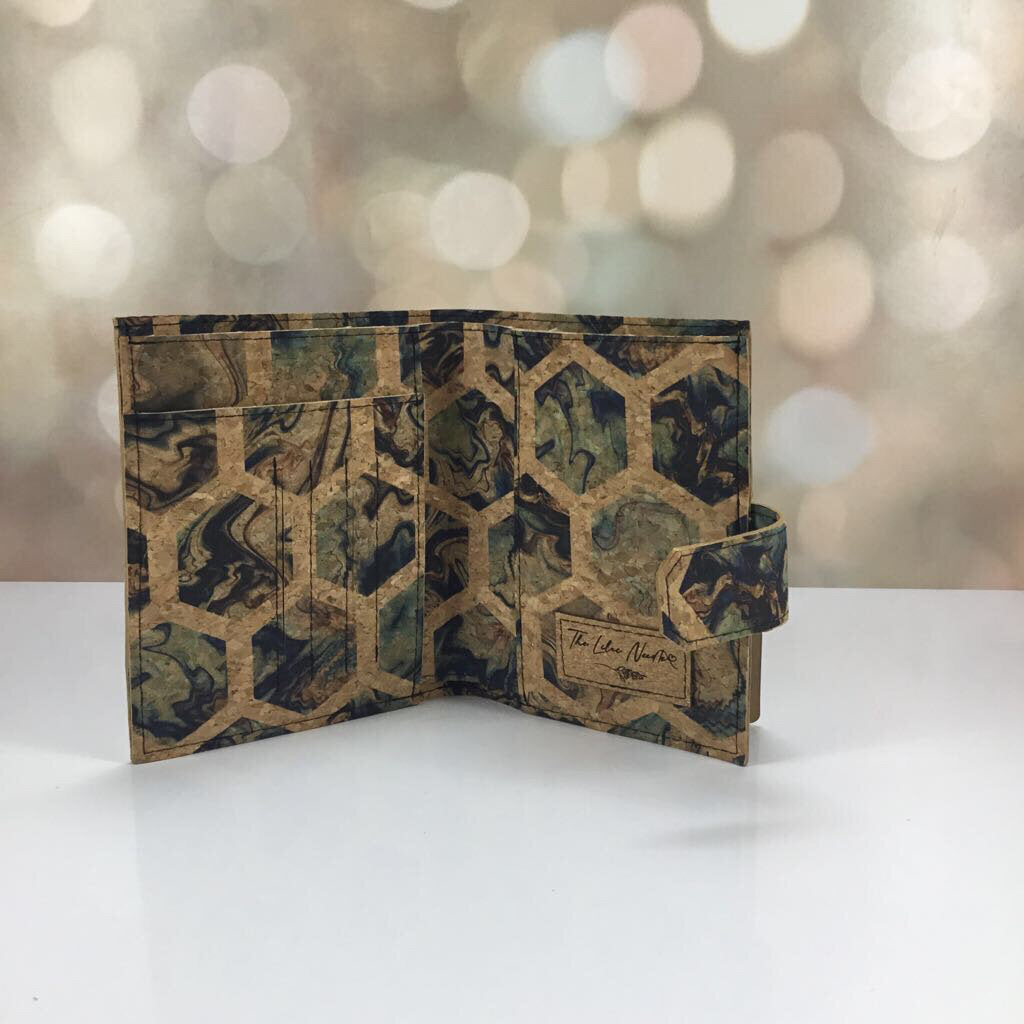 Cork Passport Wallet - Hexagon