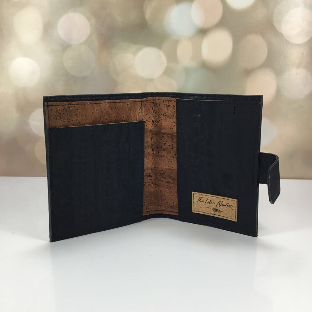 Passport Wallet - Cork BLKBRK