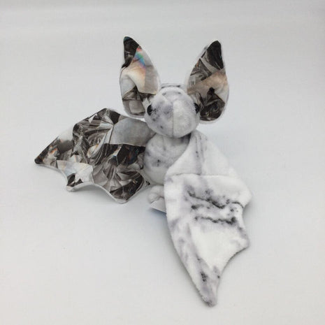 Diamond the Geode Bat