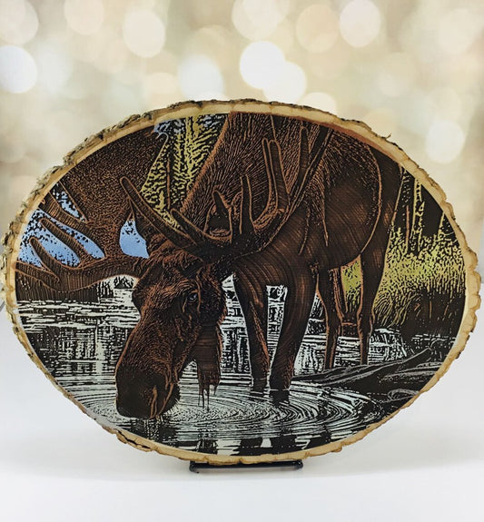 Round Painted Moose