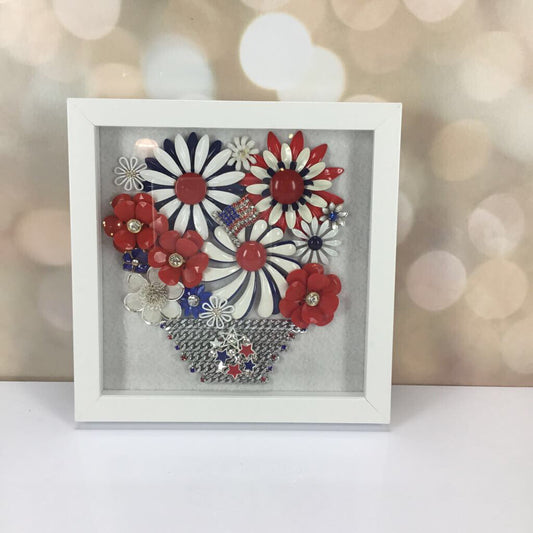 LARGE RWB FLOWERS Patriotic 8x8white SB frame