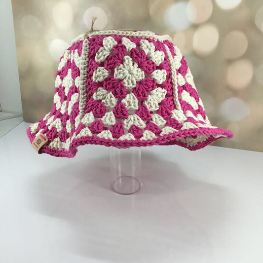 granny square bucket hat