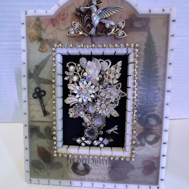 VTG MARBLE FRAME w/vtg pewter hummingbird.Design of VTG heart, rhinestones and silver jewelry