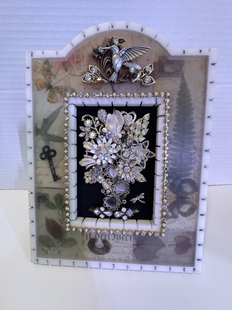 VTG MARBLE FRAME w/vtg pewter hummingbird.Flowers, rhinestones and silver jewelry