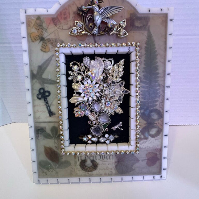 VTG MARBLE FRAME w/vtg pewter hummingbird.Design of VTG heart, rhinestones and silver jewelry