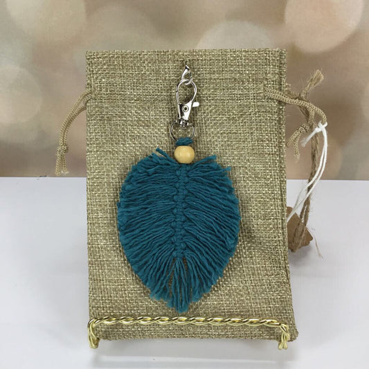 Gift bag with teal feather clip-on