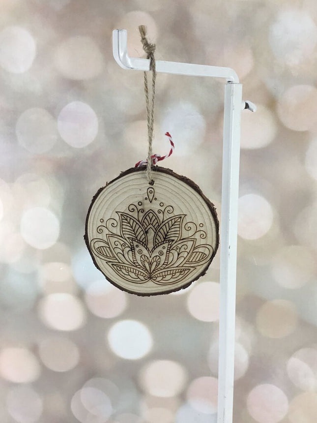 Engraved Ornament Lotus Mandala