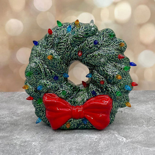 PRE-ORDER: Vintage Light Up Wreath