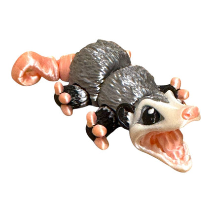 SCREAM OPOSSUM MED MMU (MMM)