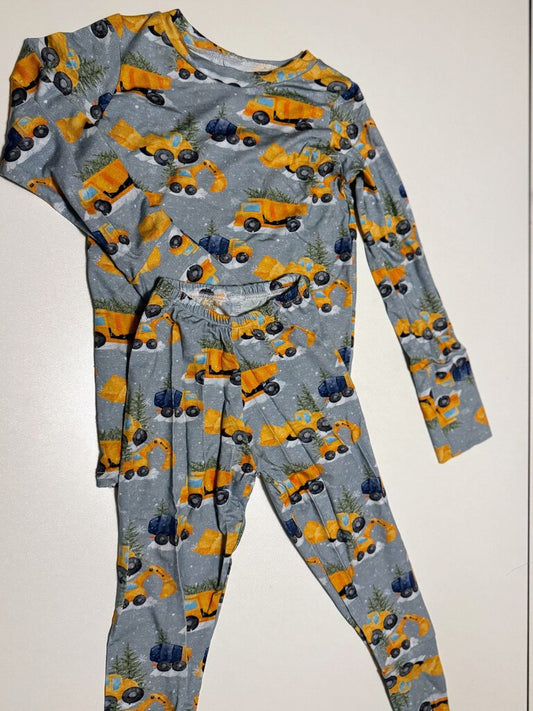 Clothing - Grow with Me PJs Winter Trucks