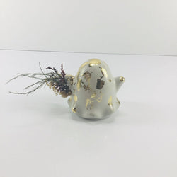 Concrete Ghost with Bouquet - Ruffle - view 2