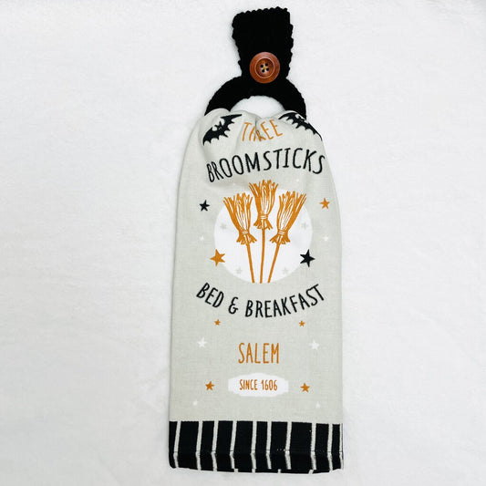 Hanging Towel Set - Three Broomsticks