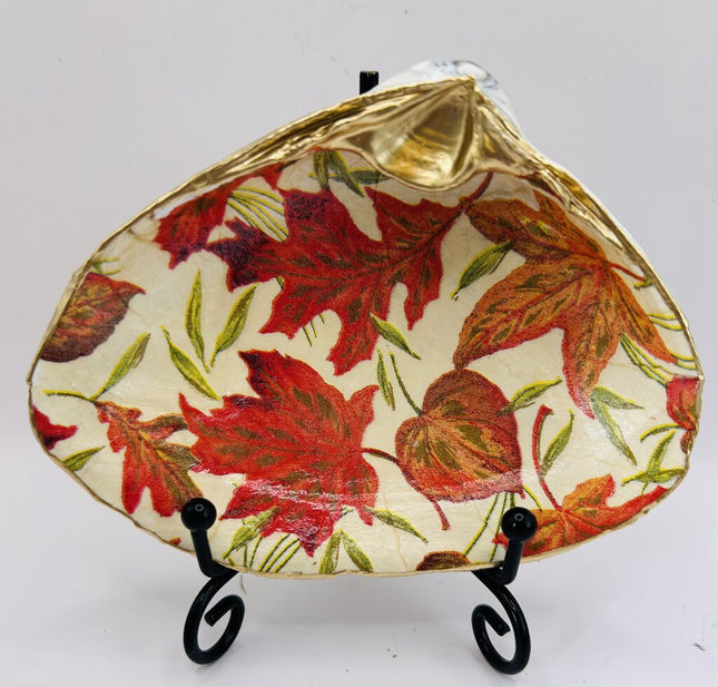 Fall Leaves MD Clam ( Newport, RI)