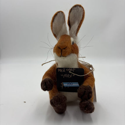 NEEDLE FELTED CARAMEL BUNNY "MAX"