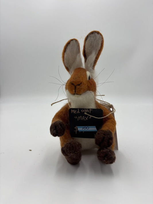 NEEDLE FELTED CARAMEL BUNNY "MAX"