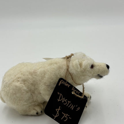 NEEDLE FELTED POLAR BEAR SMALL "DUSTIN"