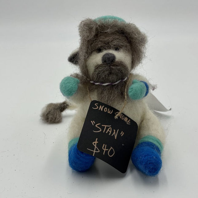 NEEDLE FELTED SNOW GNOME STAN