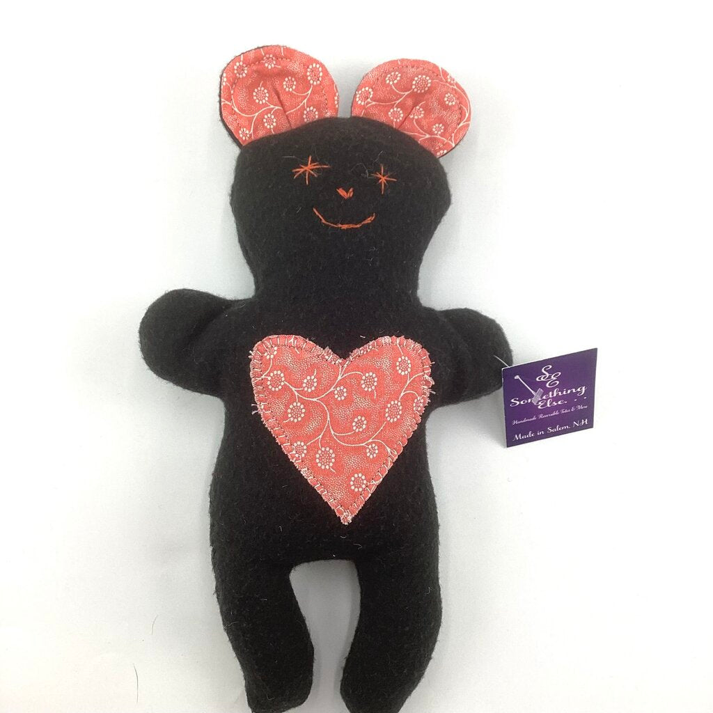 Teddy bear blk. W/ coral flower