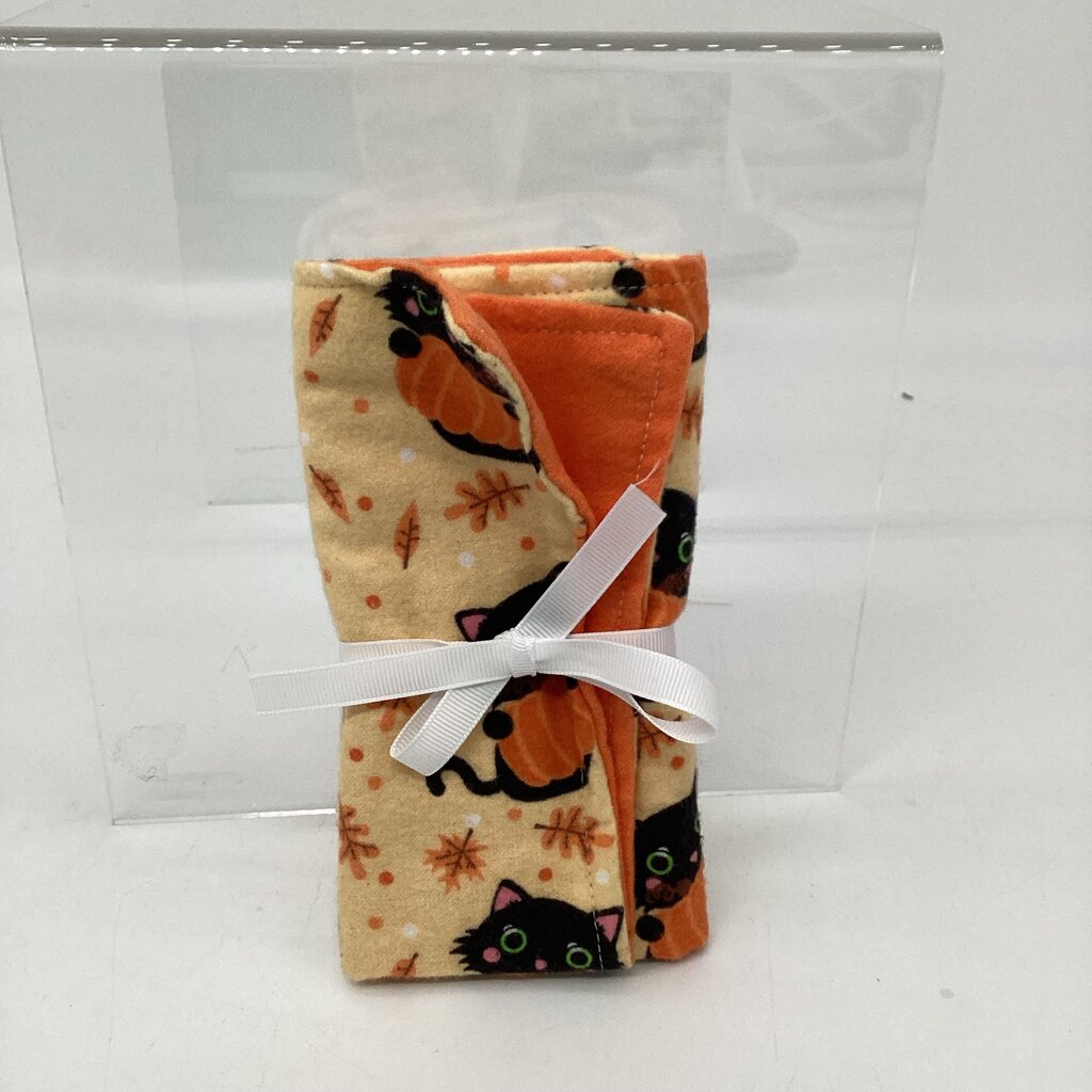 Burp cloth orange cat