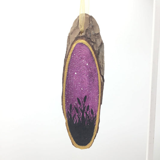 Purple Wood Slice Cattail Ornament Lg (8)