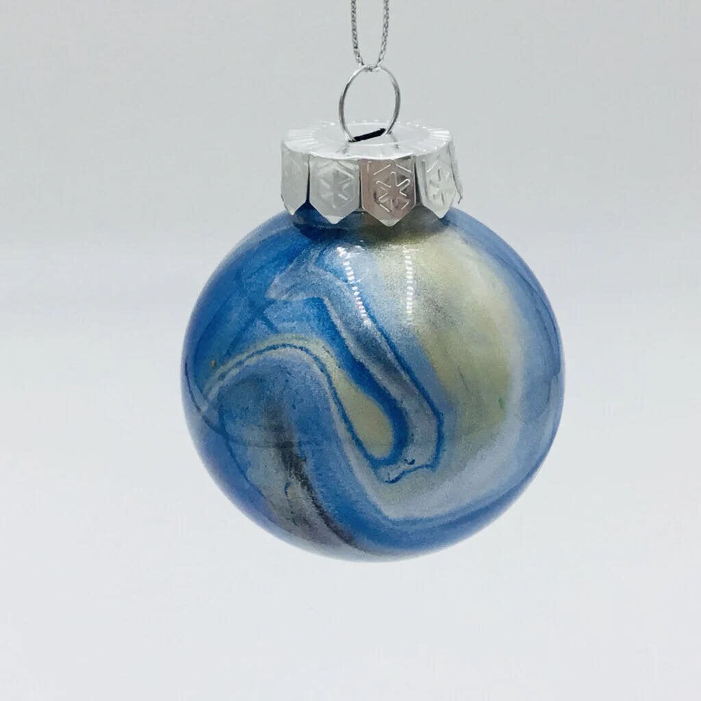 2.4" Round Fluid Art Christmas ornament - Blue, Gold, Silver